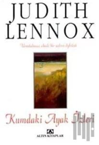 Kumdaki Ayak İzleri