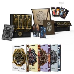 Medusa'nın Ölü Kumları Serisi - Hediyeli Yan Boyamalı Mıknatıslı Kutu (Ciltli)